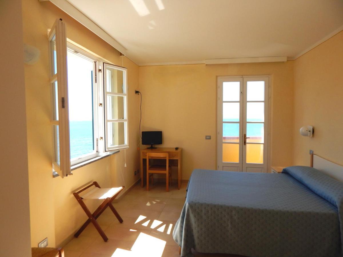 Appartamenti - Villa Mare Pomonte Bagian luar foto