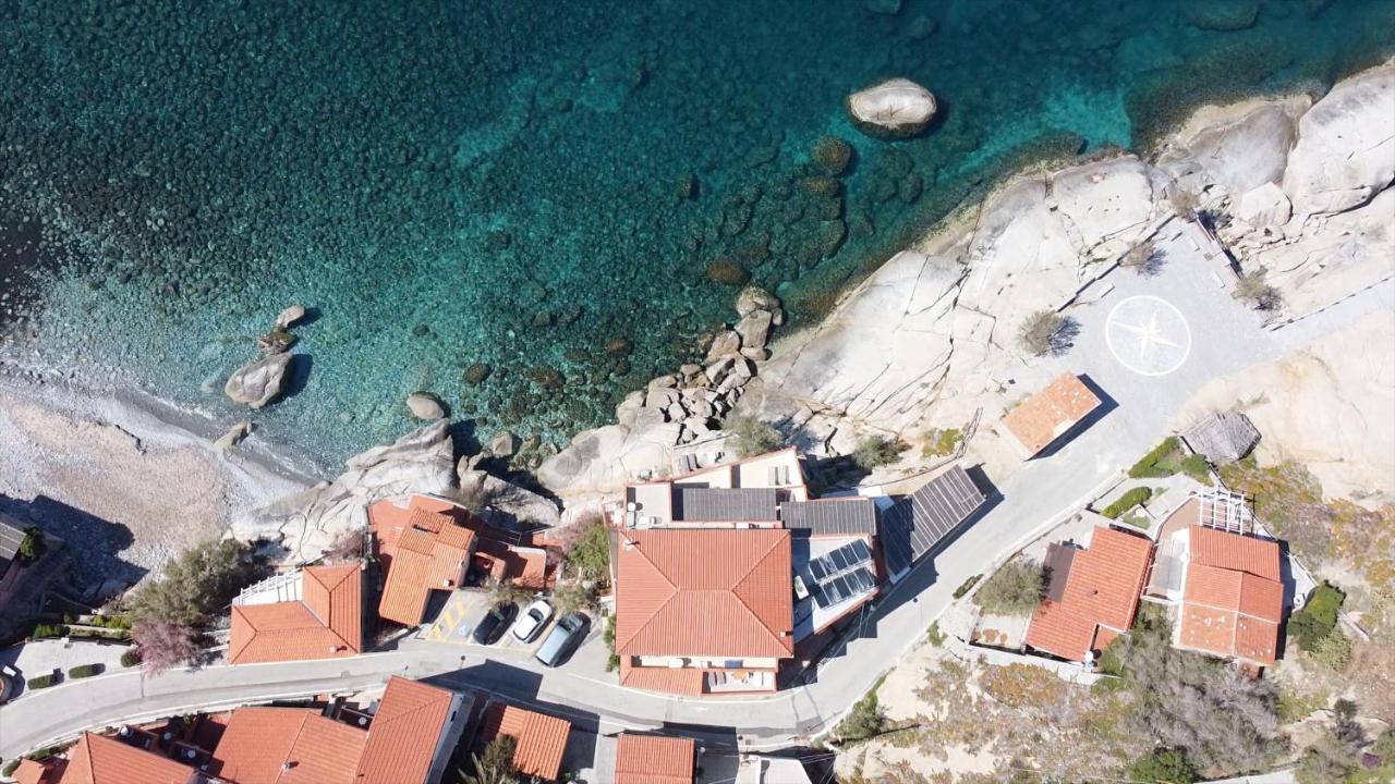 Appartamenti - Villa Mare Pomonte Bagian luar foto
