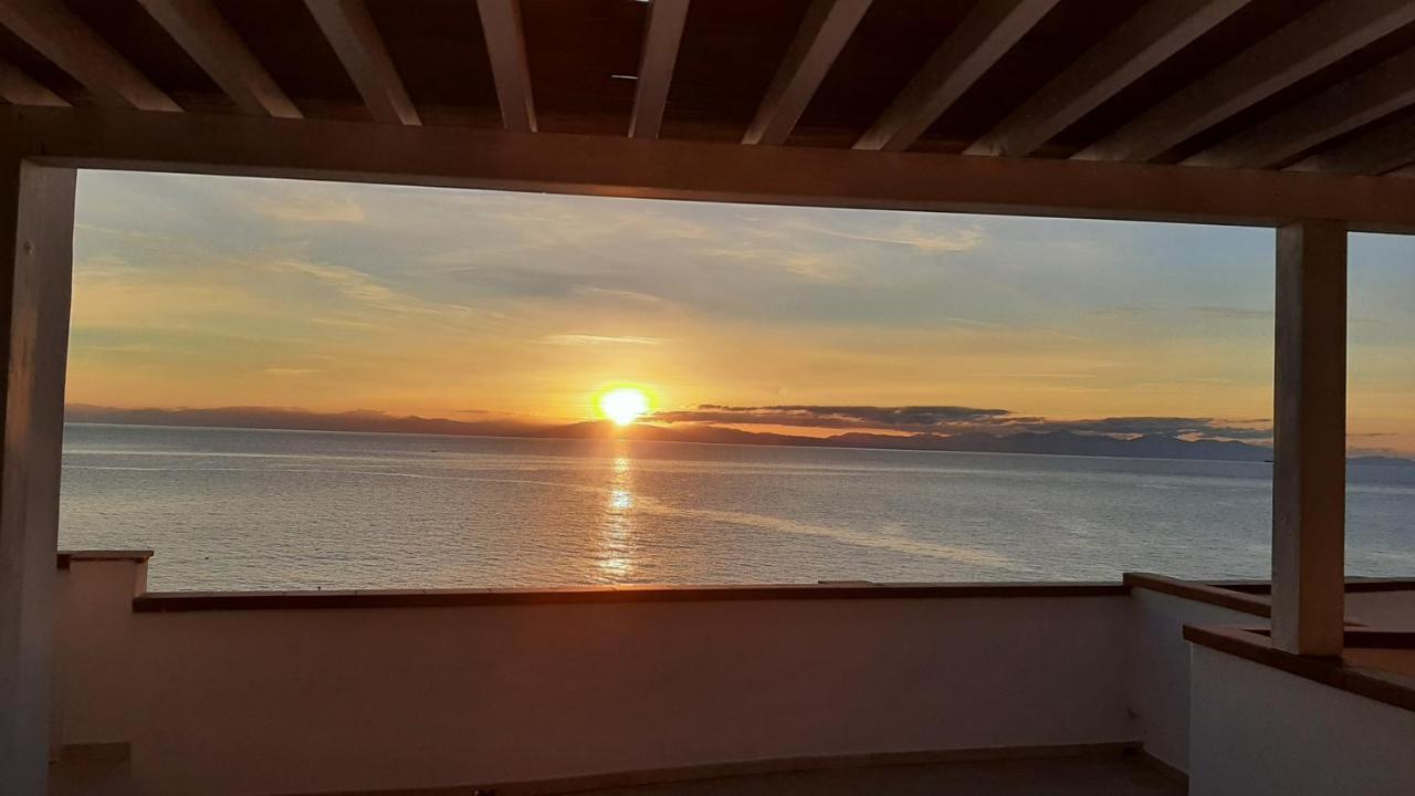 Appartamenti - Villa Mare Pomonte Bagian luar foto