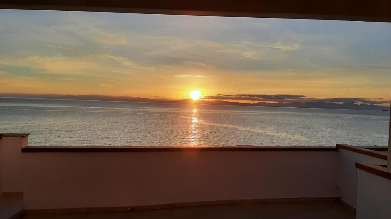 Appartamenti - Villa Mare Pomonte Bagian luar foto