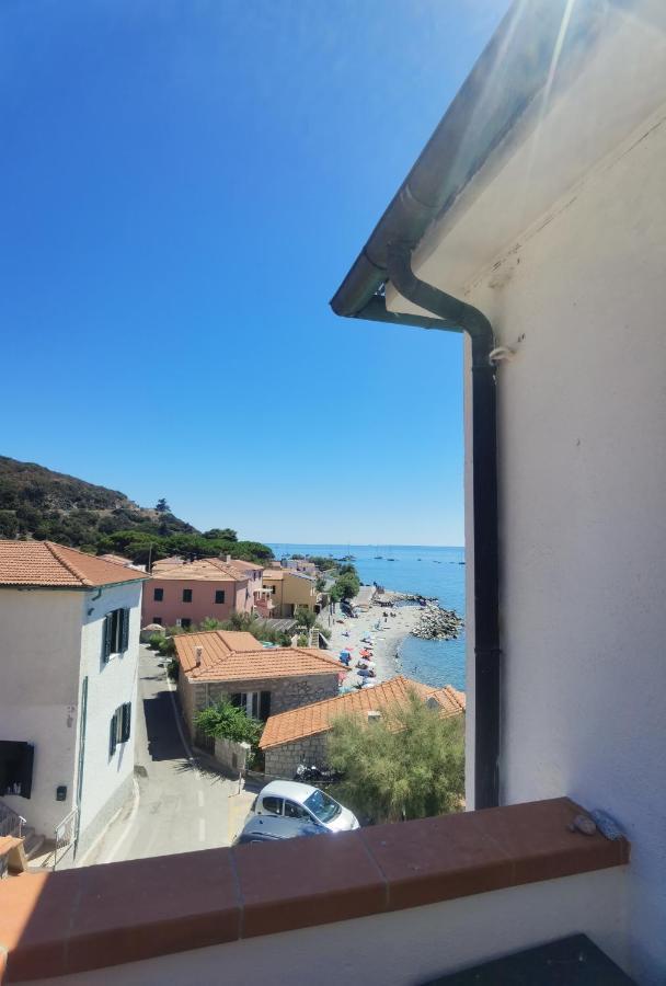 Appartamenti - Villa Mare Pomonte Bagian luar foto