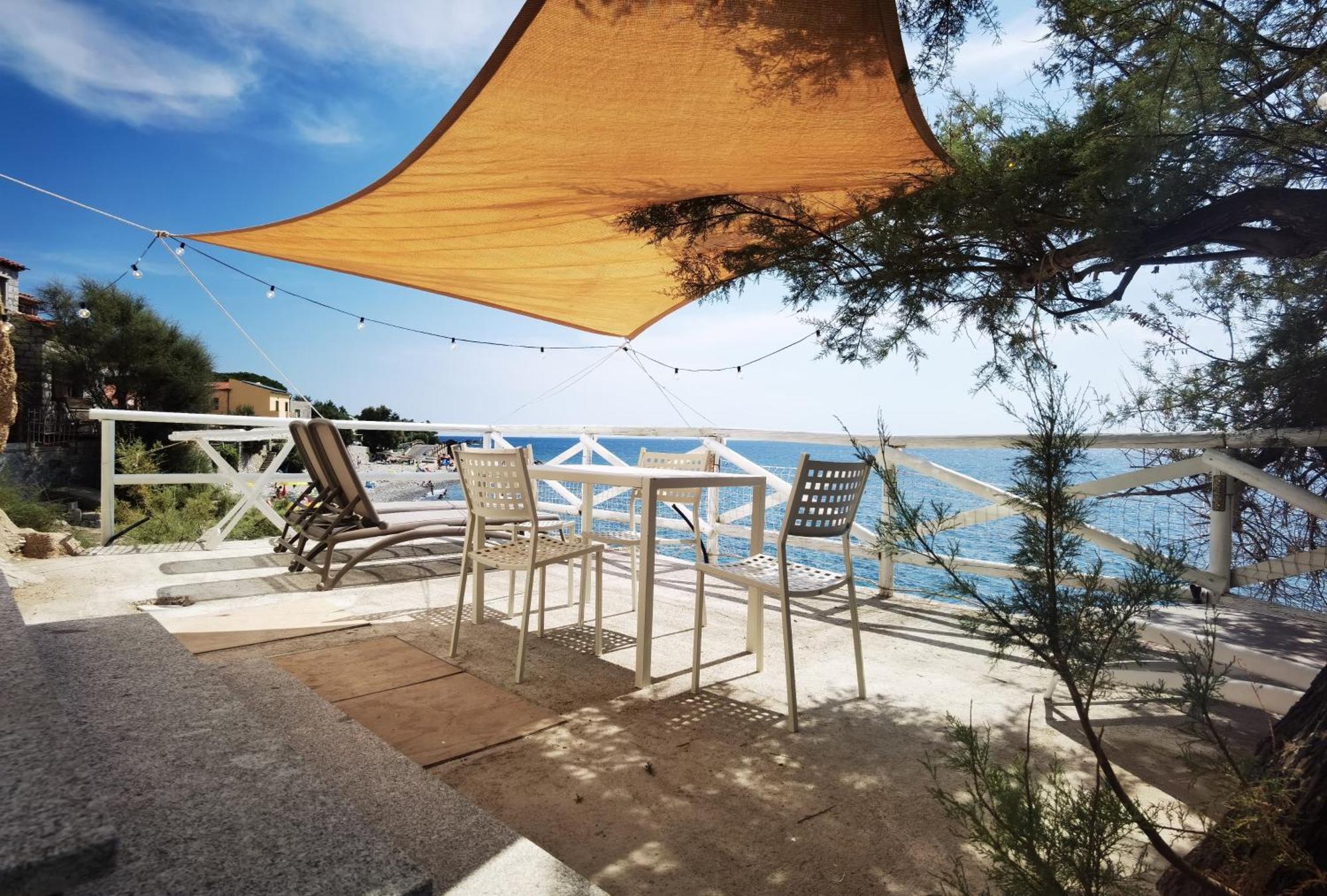 Appartamenti - Villa Mare Pomonte Bagian luar foto