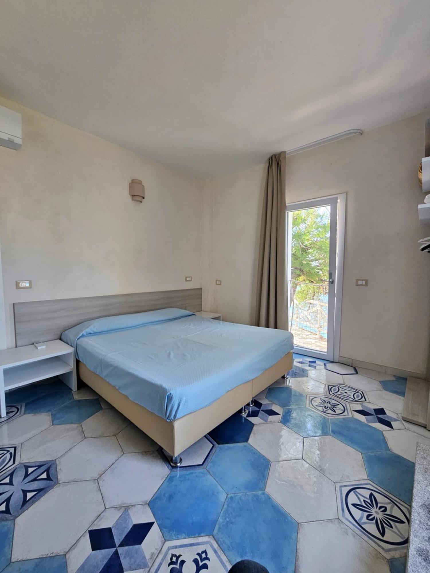 Appartamenti - Villa Mare Pomonte Bagian luar foto