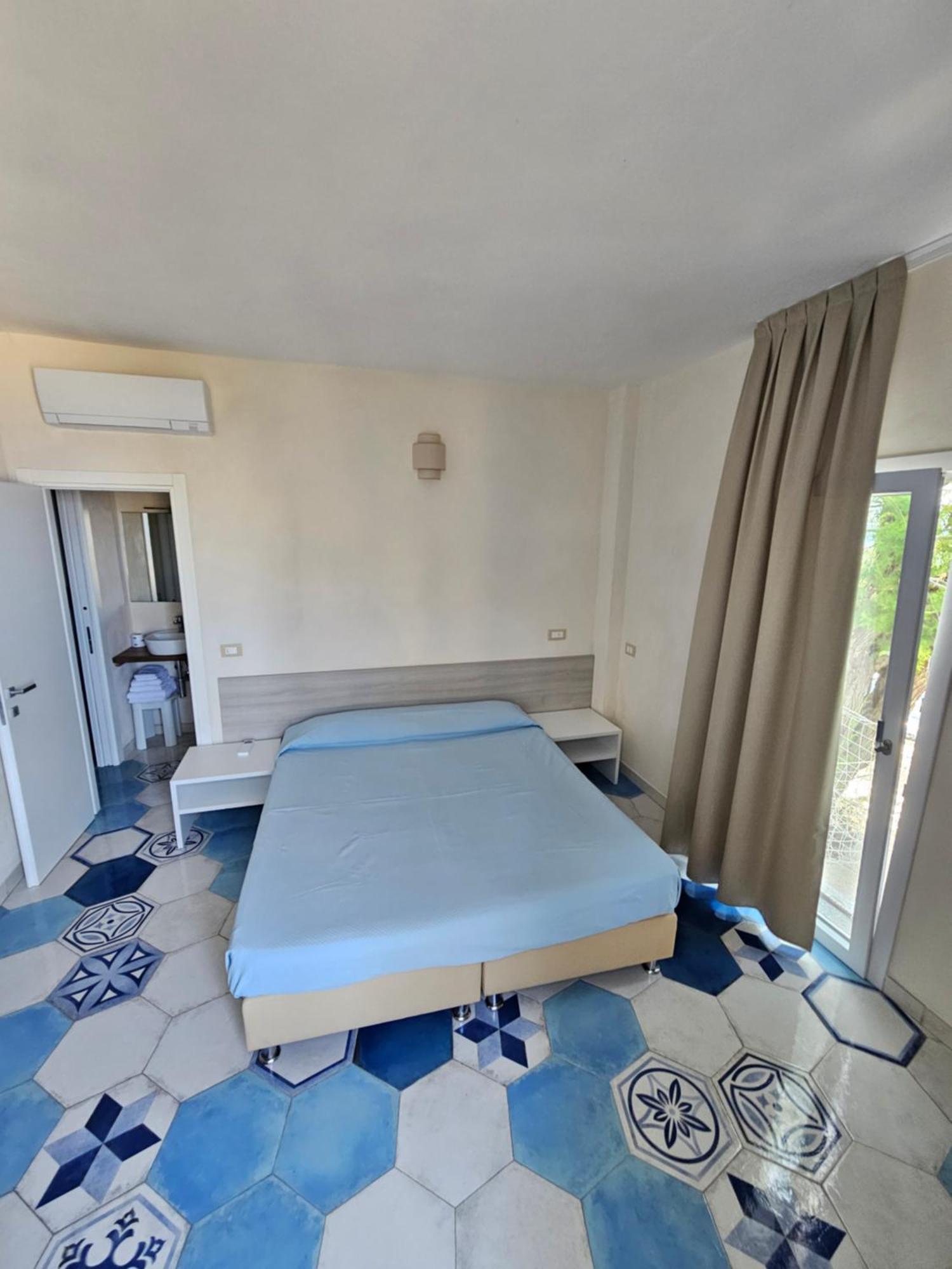 Appartamenti - Villa Mare Pomonte Bagian luar foto
