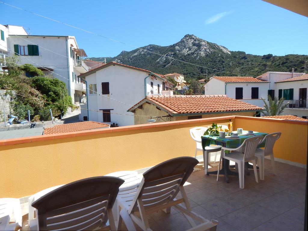 Appartamenti - Villa Mare Pomonte Bagian luar foto